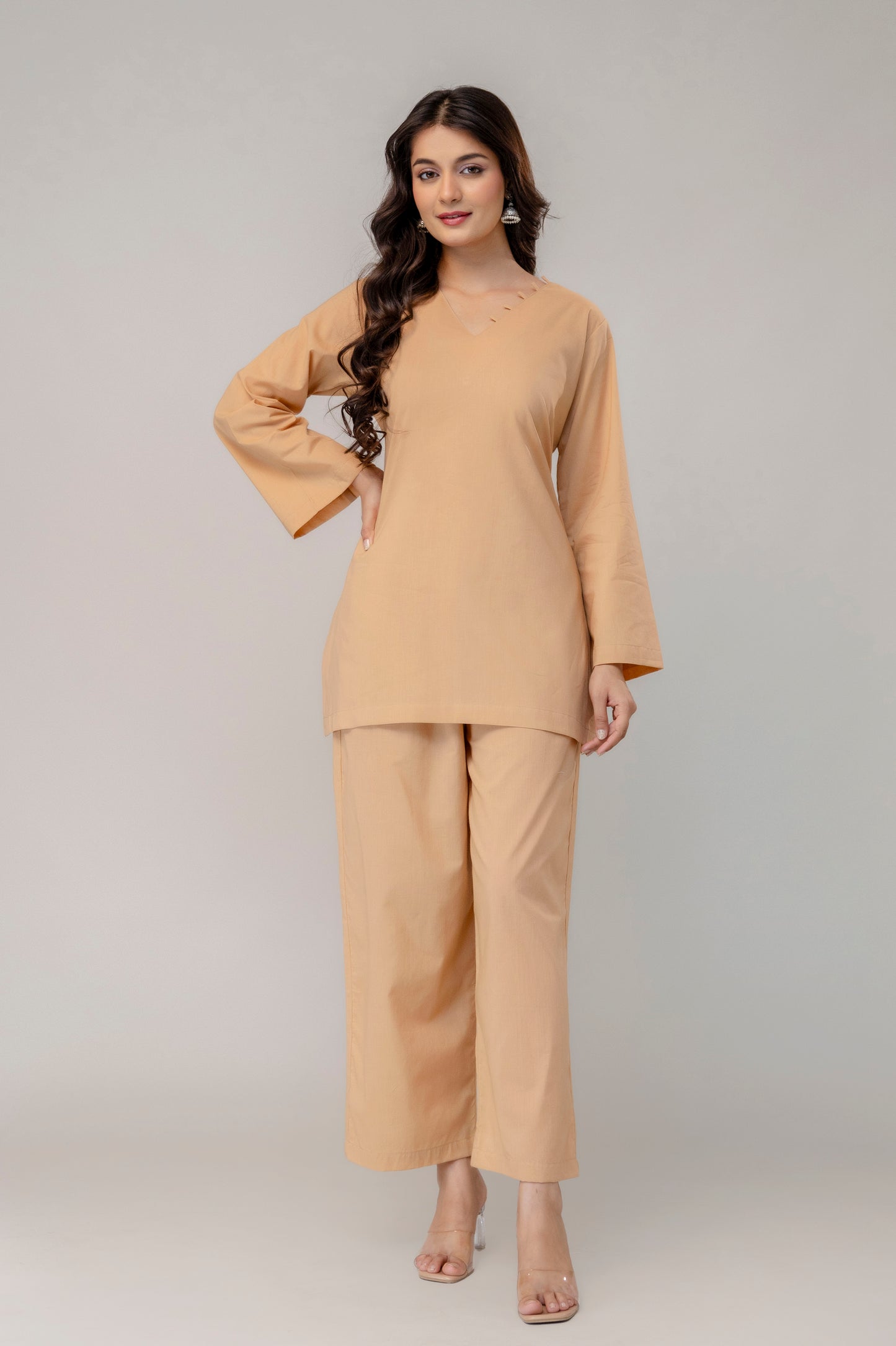 ESSENTIAL SANDSTONE SERENITY