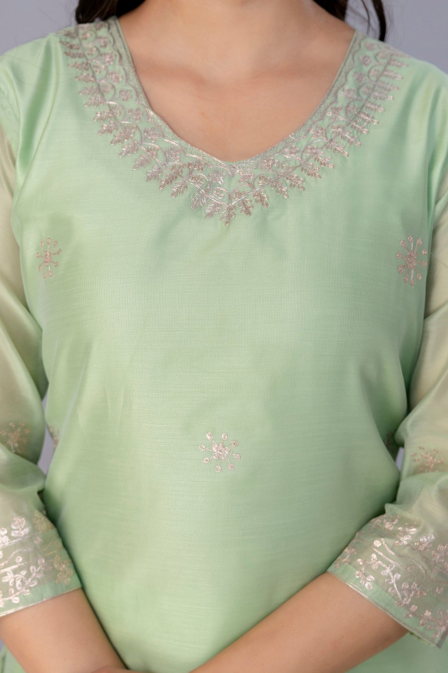 PISTACHIO GREEN CHANDERI SUIT SET