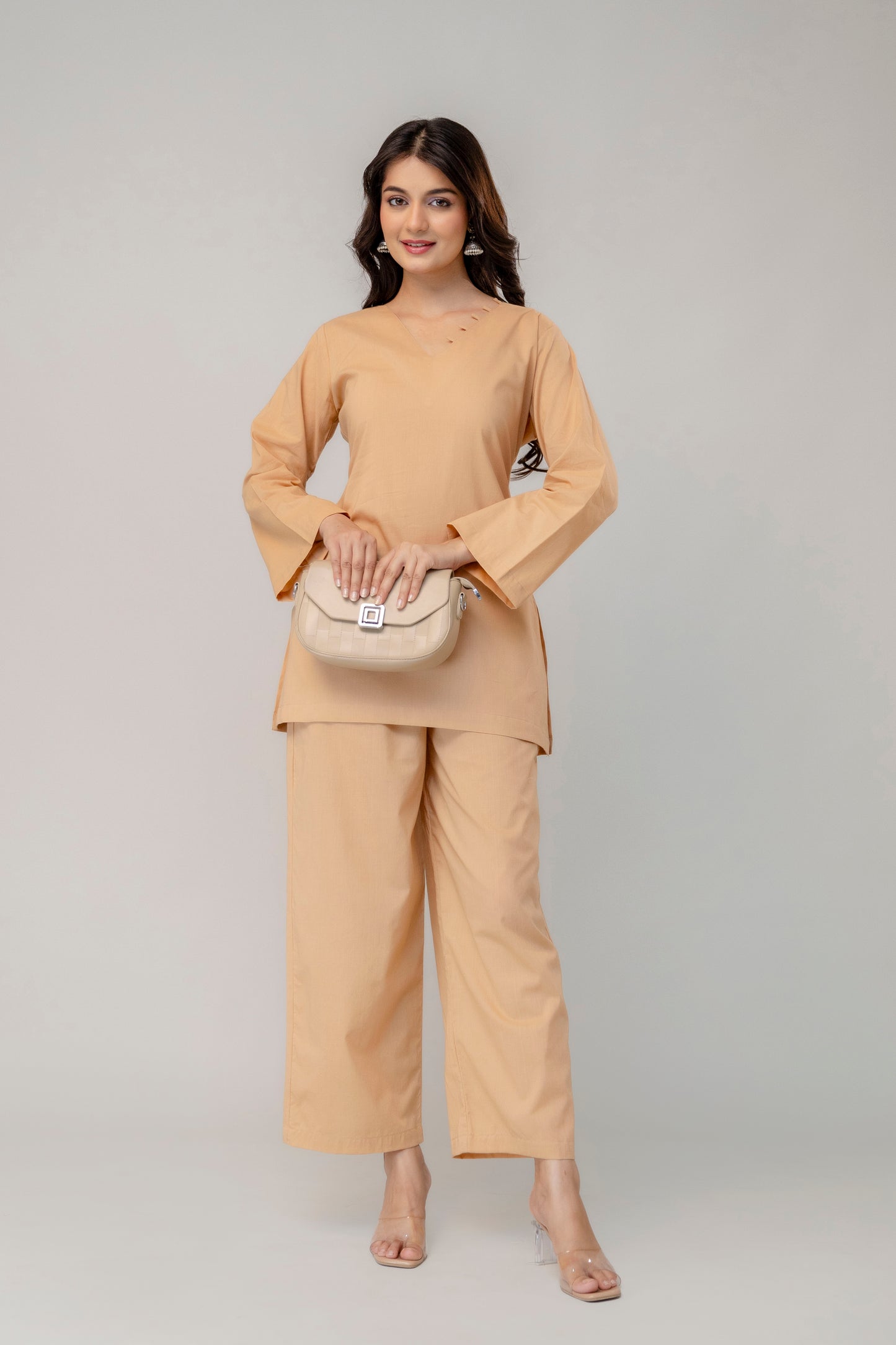 ESSENTIAL SANDSTONE SERENITY